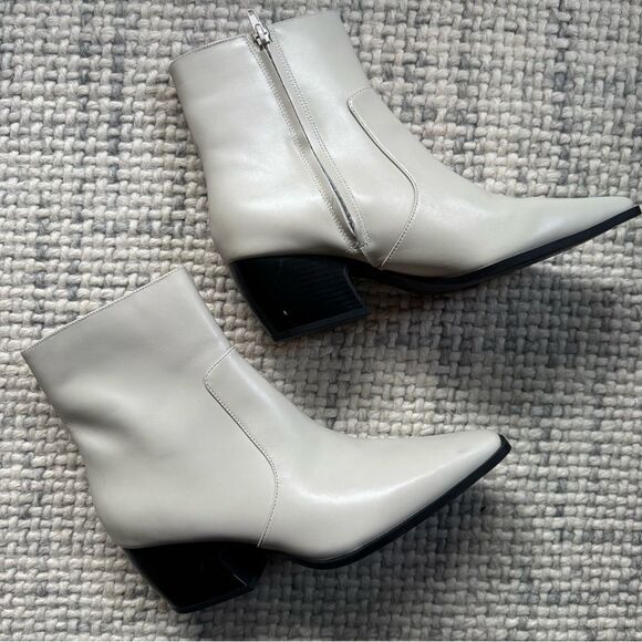 NEW Franco Sarto White Leather Western Booties 10 - Picture 1 of 5